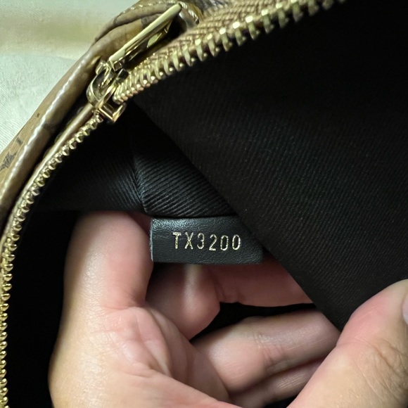 Louis Vuitton Reverse Monogram Palm Springs Backpack Mini - Picture 8 of 8